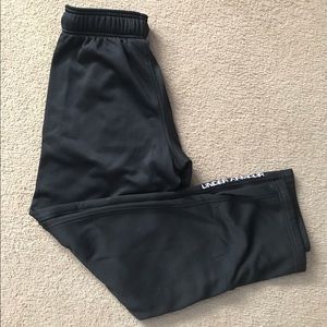 Under Armour Unisex preowned men/women’s adjustable Black sweatpants sz S/P $59